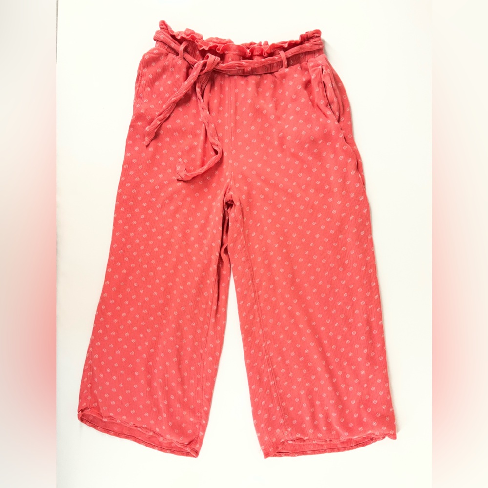 Hollister Women’s M Ultra High Rise Wide Leg Pull On Capri Cropped Pants Coral